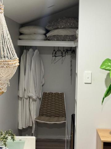 Private Granny Flat - * Gold Coast